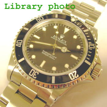 Steel Submariner non-date model 14060 from approx year 2000, which is in superb 