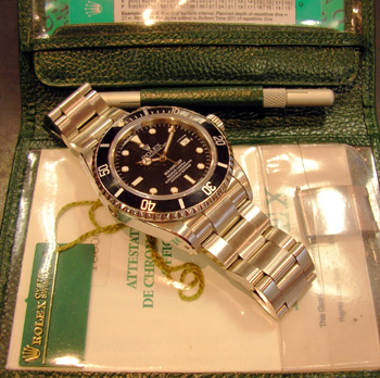Late 1990s Sea-Dweller model 16600, box & accessories, had £260 service and new 