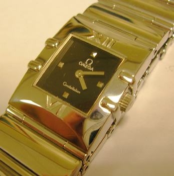 Lady's steel <b>Omega</b> Constellation Quadra qtz bracelet watch, black dial