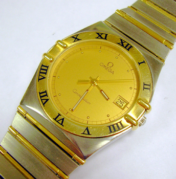 Gent's bicolour <b>Omega Constellation</b> quartz bracelet watch. Bracelet shows