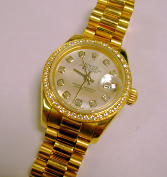 c2003 (latest model) 18ct Datejust with original Mother-of-Pearl diamond dot dia