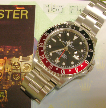 2004 GMT-Master II with original papers and manual. This has the unique red / bl