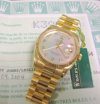 NEW MODEL Day-Date in 18ct gold (ref 118238) with original Mother-of-Pearl dial 