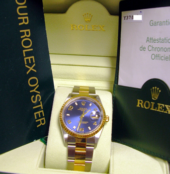 Bicolour Oyster Perpetual DATE model 15223 with blue dial & Oyster bracelet. Com